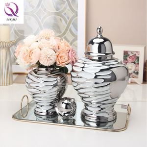 Nordic <strong>Light</strong> Luxury Gold Ceramic General Ginger Jar Crafts Table Decoration Accessories <strong>Vase</strong> With Lid <strong>for</strong> Living Room - Product Image 4
