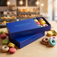 Boîte d'emballage alimentaire de luxe personnalisée en papier couché gaufré à l'or pour chocolats, beignets et macarons