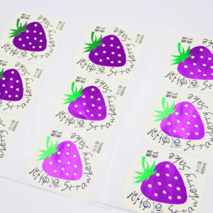 Etiquetas Personalizadas Impermeables para Botellas de Vino con Diseño de Fresa, con Recubrimiento UV de Vinilo, Estampado en Lámina Dorada, Adhesivas, Precio de Fábrica - Product Image 2
