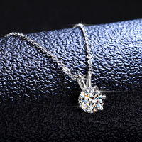 Collier pendentif classique en argent sterling plaqué platine avec moissanite taille brillant 1 carat pour femme, haute qualité, idéal pour mariage