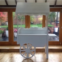 Mariage enfants bonbon fleur blanc en bois plage en bois chariot à bonbons en plastique transparent chariot d'anniversaire pliable présentoir avec étagère