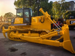 Bulldozer Komatsu D85A-21 Usado de Japón en Venta, D85A-21/D85A-18/D155A-1 en Estado de Funcionamiento - Product Image 6