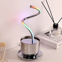 Lámpara de Mesa LED RGB de Aluminio Moderna y Contemporánea con Pantalla en Forma de Taza de Café, Control Remoto, Recargable por USB, Regulable