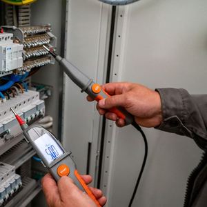 Testeur de résistance d'isolement Sonel MIC-5 - Product Image 4