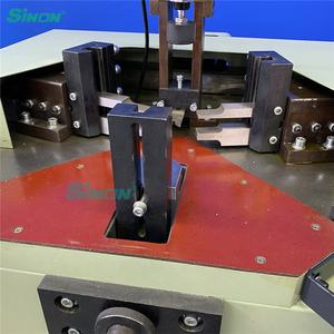 Sertisseuse d'angle de fenêtre en aluminium Marque Sinon - Product Image 3