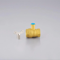 Vanne à boisseau sphérique manuelle en laiton de 1/2 "aile de verrouillage mâle BSP fermée pour l'eau personnalisation OEM prise en charge marque DunYun garantie de 3 ans