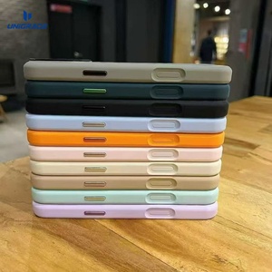 เคสซิลิโคนดีไซน์เนอร์สำหรับ iPhone เคสโทรศัพท์สำหรับ iPhone 15 - Product Image 6