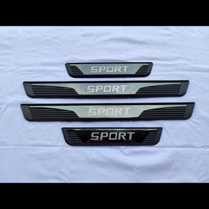 Pièces détachées automobiles de style sport Plastique ABS Acier inoxydable pour <span class=keywords><strong>seuil</strong></span> de <span class=keywords><strong>porte</strong></span>, garniture de pédale, marchepied de voiture pour Toyota Corolla 2019-2023 - Product Image 5