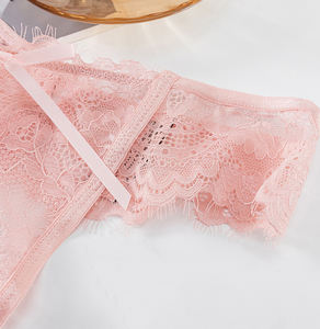 Bragas de encaje Ropa interior sexy para mujer para adultos Precio al por mayor <span class=keywords><strong>Chicas</strong></span> hermosas <span class=keywords><strong>Tanga</strong></span> francés <span class=keywords><strong>con</strong></span> lazo Rhinestone T Back <span class=keywords><strong>Tanga</strong></span> - Product Image 6