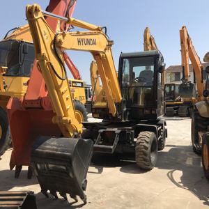 Mini-excavatrice sur chenilles Hyundai 60W-7 de 7 tonnes, modèle 2020, moteur Cummins, pompe hydraulique, roulement Kawasaki, godet de 0,3 m, prix bas, occasion - Product Image 3