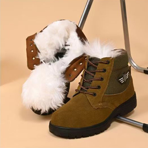 <span class=keywords><strong>Stivali</strong></span> da Neve Invernali da <span class=keywords><strong>Uomo</strong></span> <span class=keywords><strong>in</strong></span> Vera Pelle Impermeabile, Comodi Stivaletti <span class=keywords><strong>Foderati</strong></span> <span class=keywords><strong>in</strong></span> <span class=keywords><strong>Pelliccia</strong></span> Antiscivolo per Escursionismo - Product Image 2