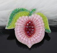 Patchs brodés à la main en perles, patchs en sequins en forme de champignon, patchs en perles 3D en PVC, patchs en forme de fruits et légumes, patchs en tissu brodés à coudre