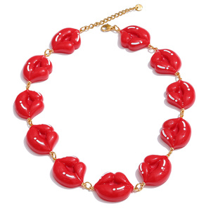 قلادة على الموضة من jinji على الطراز الأبيض من الراتنج سلسلة شفاه حمراء من الفولاذ المقاوم للصدأ قلادة قلادات - Product Image 1