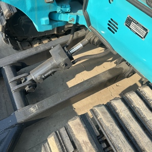 รถขุด Kubota U30 มือสอง ขนาด 3 ตัน แบบ Zero Tail Swing พร้อมรางยางและระบบไฮดรอลิกเสริม สำหรับงานวิศวกรรม ขาย - Product Image 6