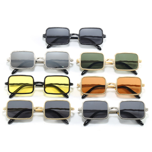 <span class=keywords><strong>Occhiali</strong></span> <span class=keywords><strong>da</strong></span> <span class=keywords><strong>sole</strong></span> <span class=keywords><strong>da</strong></span> <span class=keywords><strong>donna</strong></span> in lega uv400 <span class=keywords><strong>da</strong></span> <span class=keywords><strong>donna</strong></span> designer con montatura rettangolare all'ingrosso BYSA080 - Product Image 4