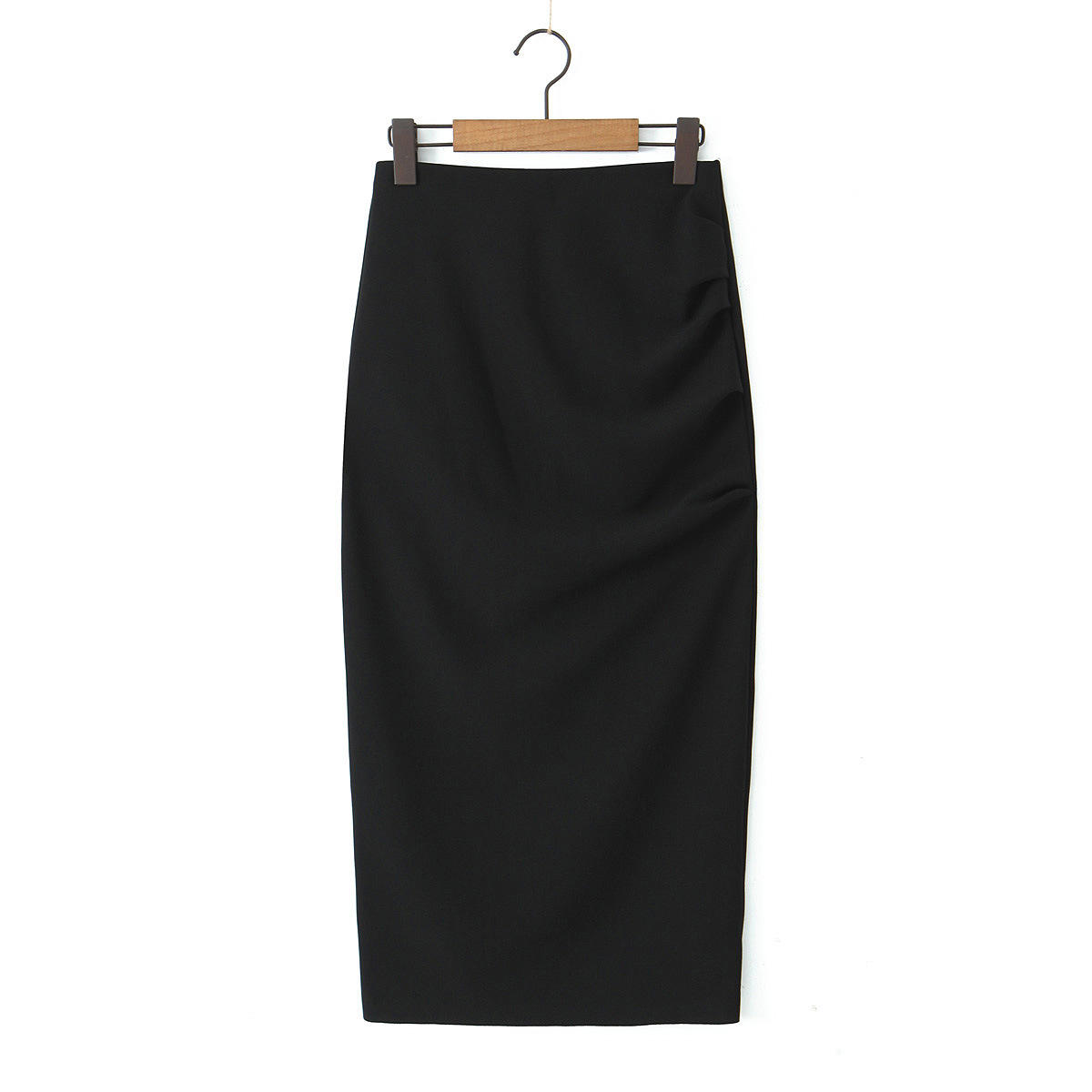 กระโปรงมิดิสีดำ