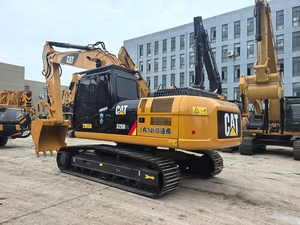 Excavadora de cadenas CAT 3250BL con cucharón de excavación y componente central del motor - Product Image 2