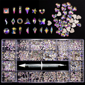 Boîte de rangement en verre à 21 compartiments pour strass de nail art de formes variées, pour fournitures de nail art et pierres précieuses - Product Image 6