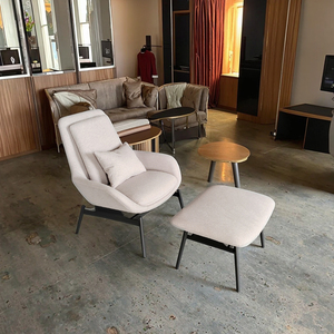 <span class=keywords><strong>Fauteuil</strong></span> de salon au <span class=keywords><strong>design</strong></span> moderne avec <span class=keywords><strong>repose</strong></span>-pieds, structure en métal, tissu en velours, <span class=keywords><strong>fauteuil</strong></span> de détente pour salon, hôtel, chambre à coucher, repos - Product Image 1
