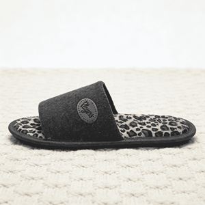 Leopard Print Open Toe <strong>Slippers</strong> Soft <strong>Felt</strong> Upper Anti Slip Indoor Slide <strong>Slippers</strong> for Women - Product Image 3