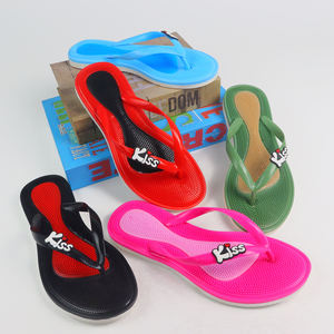 Offre spéciale dormeur <span class=keywords><strong>plage</strong></span> gelée sandales salle de bain pantoufle plat tongs pour dames - Product Image 1