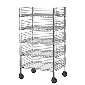 Estantes de almacenamiento de metal personalizados Unidad de estantería de alambre Estantería comercial <span class=keywords><strong>con</strong></span> red de protección y <span class=keywords><strong>ruedas</strong></span> giratorias - Product Image 1