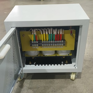 หม้อแปลงไฟฟ้า 3 เฟส 380V/415V เป็น 220V/200V แบบแห้ง 10 ถึง 100KVA หม้อแปลงแยกวงจร SG - Product Image 3