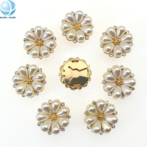 <span class=keywords><strong>2025</strong></span> Hot Bán Tốt Nút Bìa Ngọc Trai Hoa Đồng Áo Sơ Mi Nút Clip Có Thể Tháo Rời Khuy Măng Sét Cho Mùa Xuân Cô Gái Ăn Mặc Trang Trí - Product Image 6