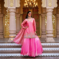 Ensemble Lehenga Choli brodé traditionnel pour femme, tenue ethnique longue, idéal pour mariage et festivals, en coton extensible et coupe ample
