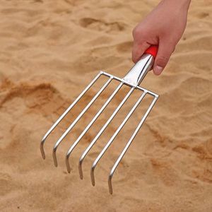 Râteau de plage multi-dents en acier inoxydable argenté/rouge, grande taille, pour la collecte de coquillages, de plantes aquatiques et de fruits de mer - Product Image 4