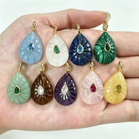 Pendentif cœur en pierre naturelle colorée CH-LAP2069, micro-pavé de zircon multicolore, accessoire cœur, bijoux en gros