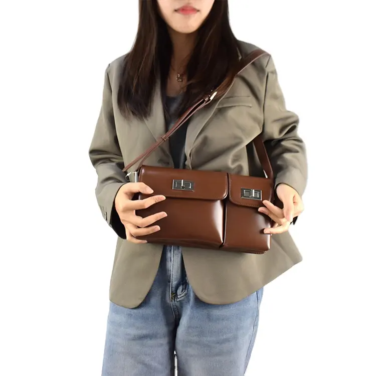 2021 оптовая продажа гладкой текстурой сумка через плечо в винтажном стиле, комплект дизайнерской одежды из 2 компонент сумка через плечо и сумки той же расцветки, для женщин