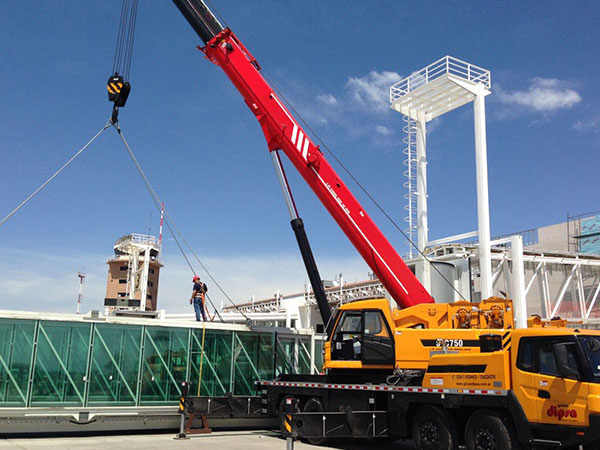 65 Ton Crawler Crane Stb650t5-8 - High Load Moment & Video Inspection