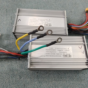 ชุดควบคุม JINGBO FOC 72V 50A แบบคลื่นไซน์ พร้อมจอ LCD คันเร่ง สายไฟ และชุดควบคุมสำหรับสกู๊ตเตอร์ไฟฟ้า - Product Image 4