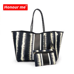 2025 nouvelle arrivée néoprène fermeture à glissière grande capacité <span class=keywords><strong>plage</strong></span> et <span class=keywords><strong>sac</strong></span> fourre-tout de gymnastique pour 2024 automne - Product Image 1