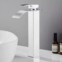Mélangeurs de lavabo noirs chauds et froids modernes de luxe Robinet de lavabo cascade Robinet de lavabo en acier inoxydable