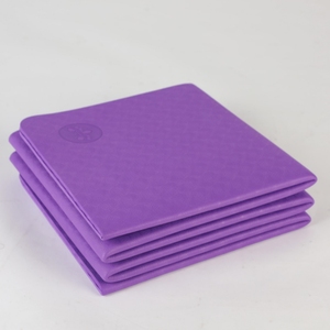 Tappetino Yoga Pieghevole Antiscivolo in TPE da 6mm Ecologico per Esterni con Logo Personalizzato, Ideale per Viaggi - Vendita all'Ingrosso - Product Image 2