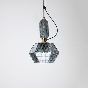 Lámpara Colgante Moderna de Estilo Retro Americano, Iluminación de Pared de Fondo Italiana para Sala de Estar, Dormitorio, Vestidor, Araña de Cristal - Product Image 1