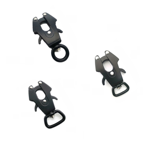 Cao Cấp Cao Cấp Con Chó Cổ Áo Với Có Thể Điều Chỉnh Nhanh Chóng <span class=keywords><strong>Side</strong></span> Phát Hành Khóa Tấm Kim Loại Dập Con Chó Dây Xích Xoay Móc - Product Image 1