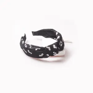 DOMOHO Cute Satin Red Hair Cliphair Parent-child New Spring Collection Sweet Gaffe Dog Bubble Knot Hair Band Made of Fabric Yiwu