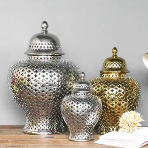 Atacado decoração do casamento ouro oco-out gengibre jar cerâmica grande frasco branco define cor prata jar conjuntos