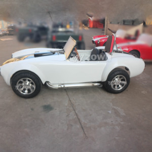 Venta Popular de Auto Deportivo Clásico Mini Eléctrico Blanco, Vehículo Turístico Retro Vintage, Auto Clásico - Product Image 5