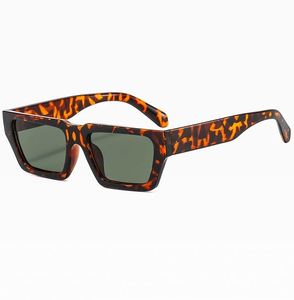 Gafas de Sol Personalizadas de Moda Retro 2022 para Mujer, Gafas de Sol Cuadradas Pequeñas con Protección UV400 para Hombre - Product Image 5