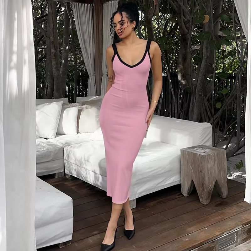 สีแดงม่วง