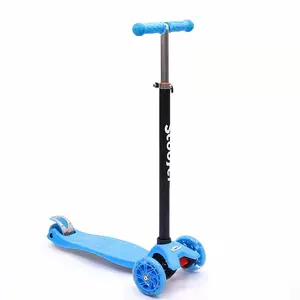 120x28mm Pu Flash Wheel 3 Rad Scooter Folding Höhen verstellbarer Kid Scooter mit LED-Leuchten