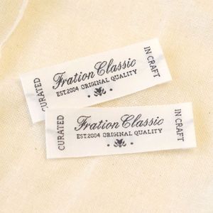Etichette Tessute Personalizzate di Lusso di Alta Qualità in Tessuto Delicato sulla Pelle per Abiti, Cappelli, Scarpe, Tessuti per la Casa, Etichetta Tessuta in Raso di Cotone per Collo - Product Image 3