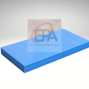 La feuille bleue HDPE 3mm x 1.22m x 2.44m combine une résistance élevée aux chocs et aux produits chimiques, ce qui la rend parfaite pour l'industrie - Product Image 1