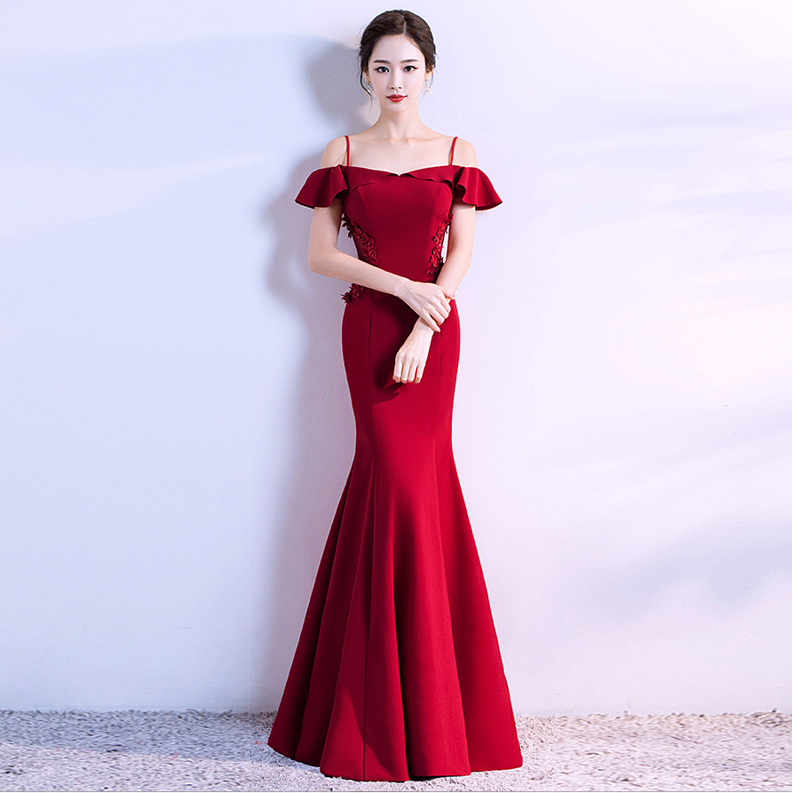 Encuentre el mejor fabricante de vestidos corte sirena rojo y vestidos  corte sirena rojo para el mercado de hablantes de spanish en alibaba.com