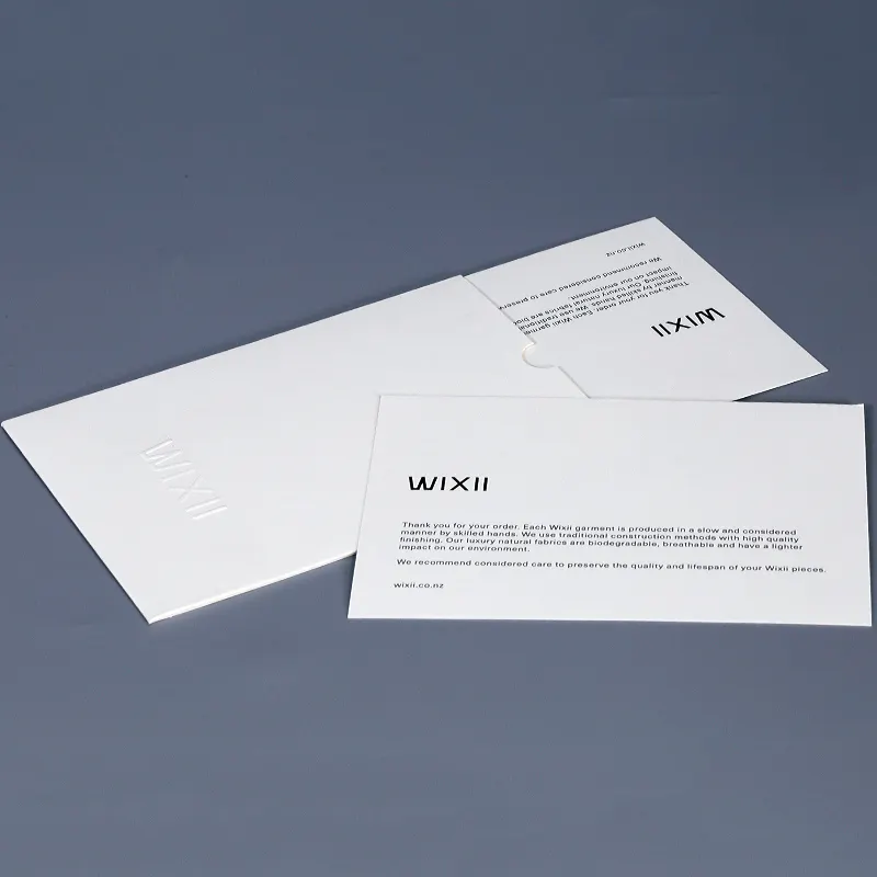 사용자 정의 로고 럭셔리 매트 화이트 질감 종이 양각 감사 포장 카드 종이 봉투