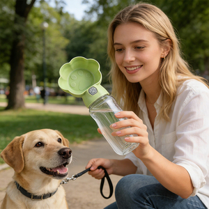 Nueva Botella Portátil Automática para Mascotas, con Forma de Manzana, Redondeada, Fácil de Manejar, para Alimentar Perros al Aire Libre, Apta para Reptiles - Product Image 5